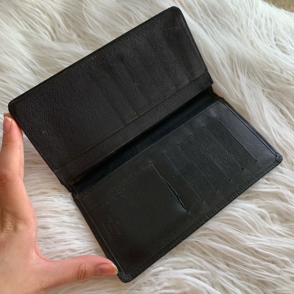 Louis Vuitton Epi wallet - Picture 7 of 16